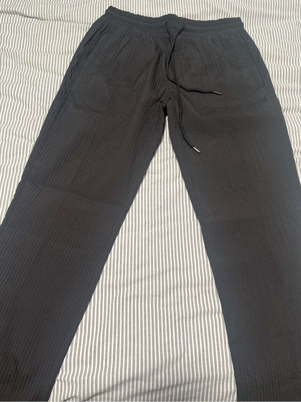 Men's Black Drawstring Pleated Dress Pants